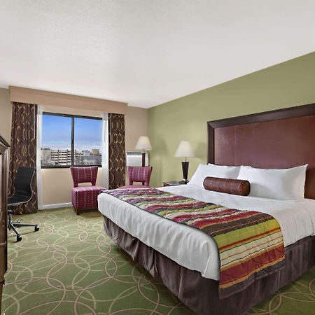 Days Inn By Wyndham Penn State State College Eksteriør bilde